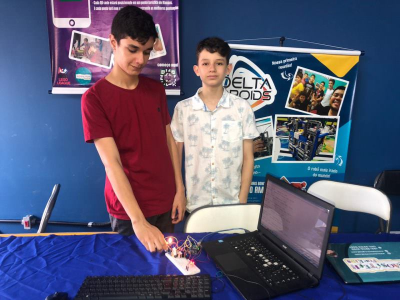 Alunos criam projetos robóticos com soluções tecnológicas e sociais