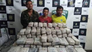 Homens são presos com 138 kg de droga em barco, no rio Solimões