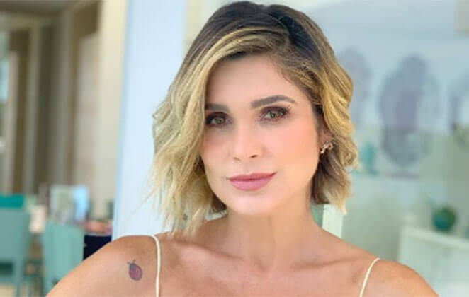 Flávia Alessandra posta foto antiga, e semelhança com a filha impressiona
