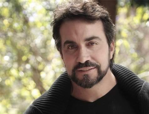 Fábio de Melo posta vídeo fofo e comenta "crise" entre cachorras