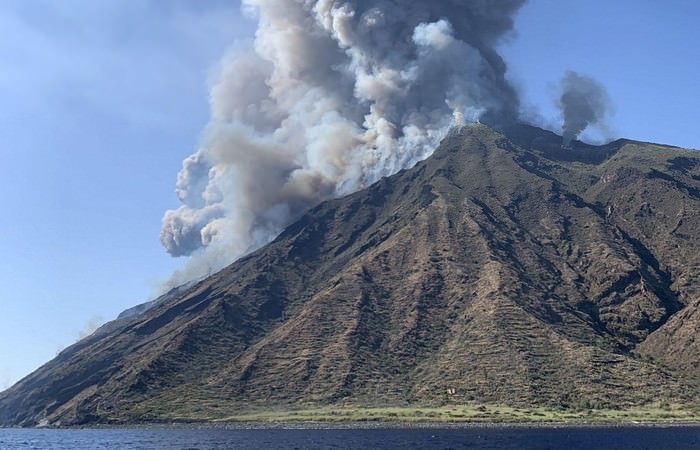 Encontrados corpos de turistas vítimas de vulcão na Nova Zelândia