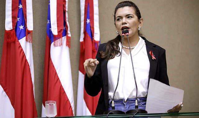 Alessandra Campêlo confirma que vai assumir a Seas e adianta saída da Aleam