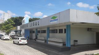 Homem morre em via pública após golpe de faca no peito