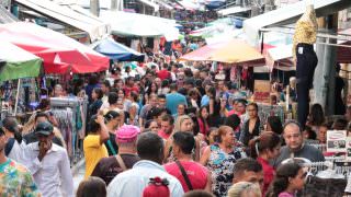 Lojistas comentam movimentação de fim de ano no Centro