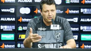 Adilson pede ajuda da torcida do Cruzeiro na luta para evitar rebaixamento