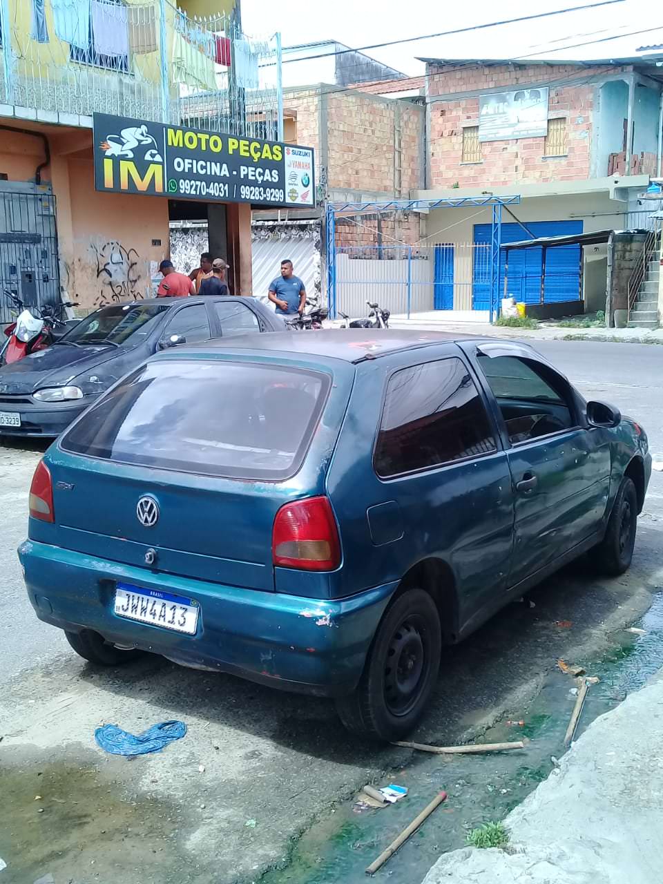 Policiais recuperam veículo com restrição de furto na zona Leste