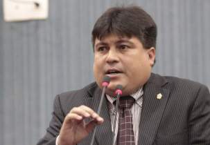 'Nós iríamos tratar de quê?', diz David Reis sobre possível sessão na CMM