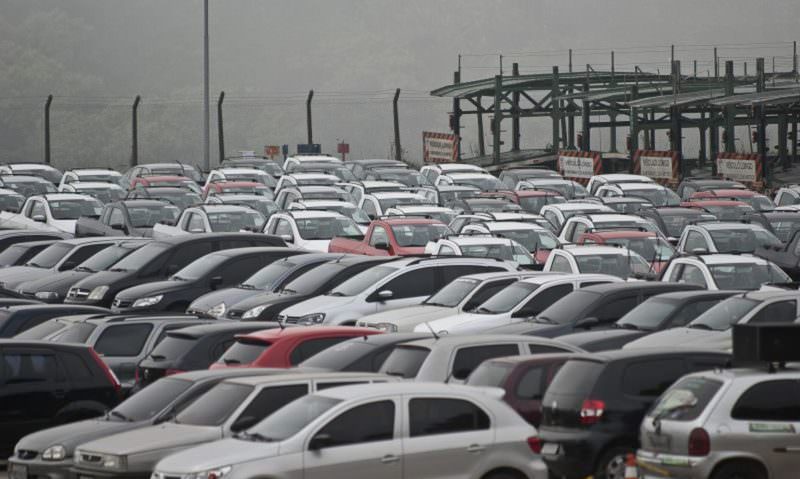 indústria automotiva