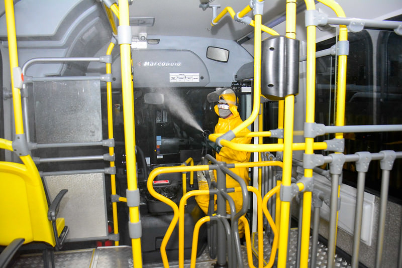 Higienização de ônibus do transporte coletivo é fiscalizada em Manaus