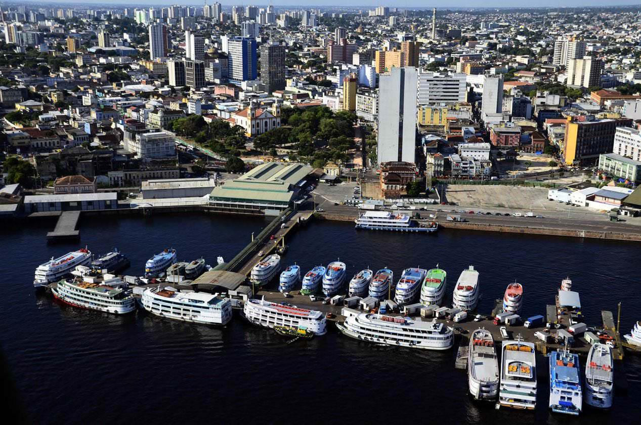 DPE recomenda ao governo suspensão das viagens de barco e ônibus intermunicipais no AM