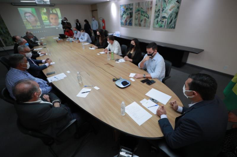 Wilson Lima anuncia medidas fiscais para comércio e acesso a R$ 140 milhões em crédito a empreendedores