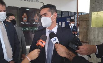 David expõe crise com perda de R$ 100 milhões de receita em janeiro e pede ajuda federal