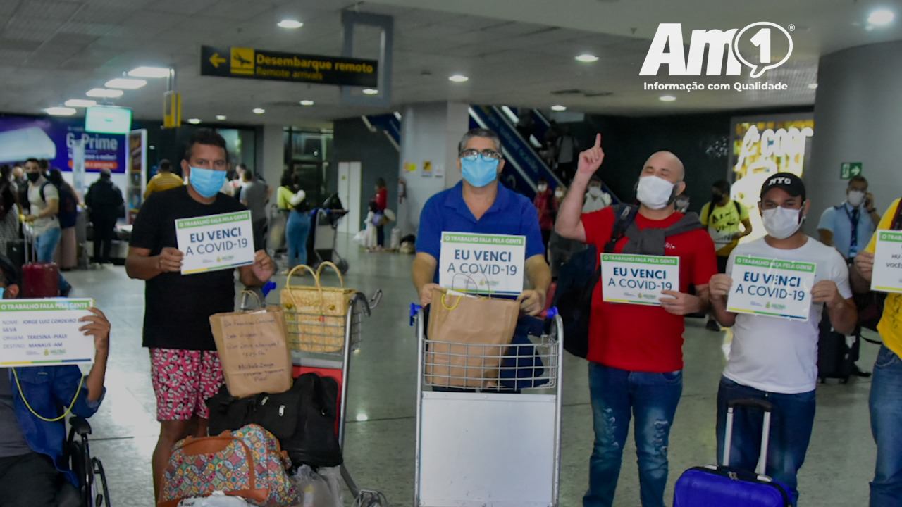 De volta para casa: mais 21 pacientes recuperados da covid-19 retornaram para Manaus