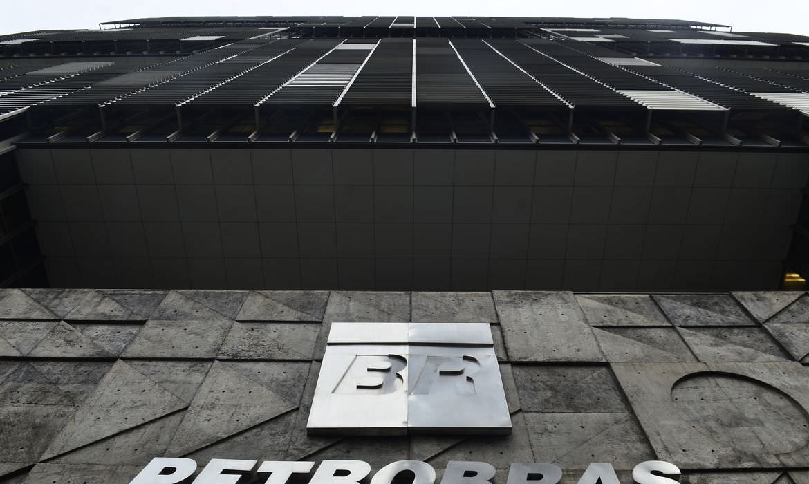 Petrobras lucra R$ 1,2 bilhão no primeiro trimestre de 2021