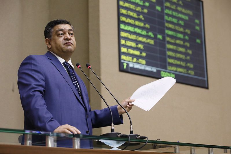 Dermilson Chagas é repudiado por menosprezar cultura e esporte do AM em meio à pandemia