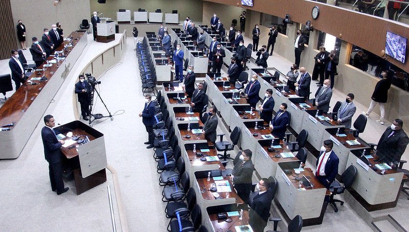 CMM deverá votar PL de David Almeida que autoriza compra de vacinas contra covid-19