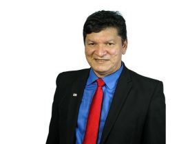 Disputa muda com Bolsonaro e Lula