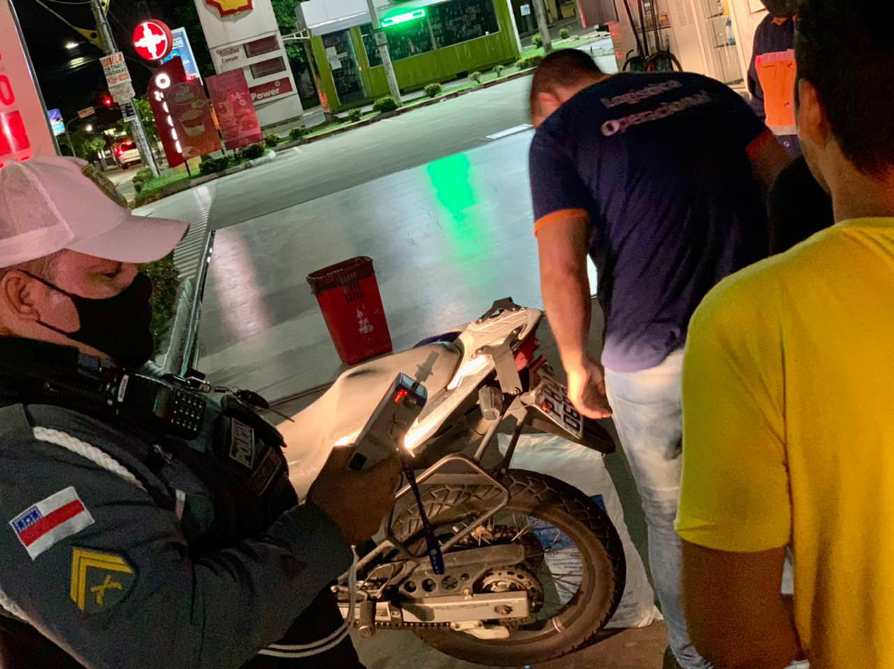 Fiscalização em Manaus impede 'rolezinho' e fecha festas clandestinas