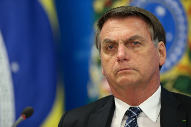 Em reunião, Bolsonaro é cobrado sobre tratamento precoce e retórica radical
