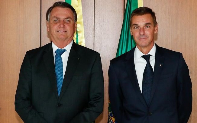 André Brandão entrega pedido de renúncia ao cargo de presidente do BB