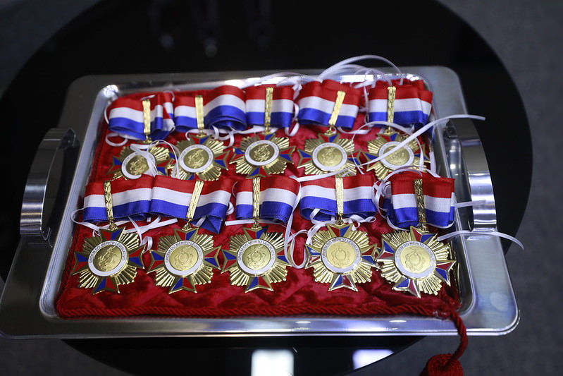 Aleam mantém previsão de gastar mais de R$ 850 mil com medalhas e placas de honrarias