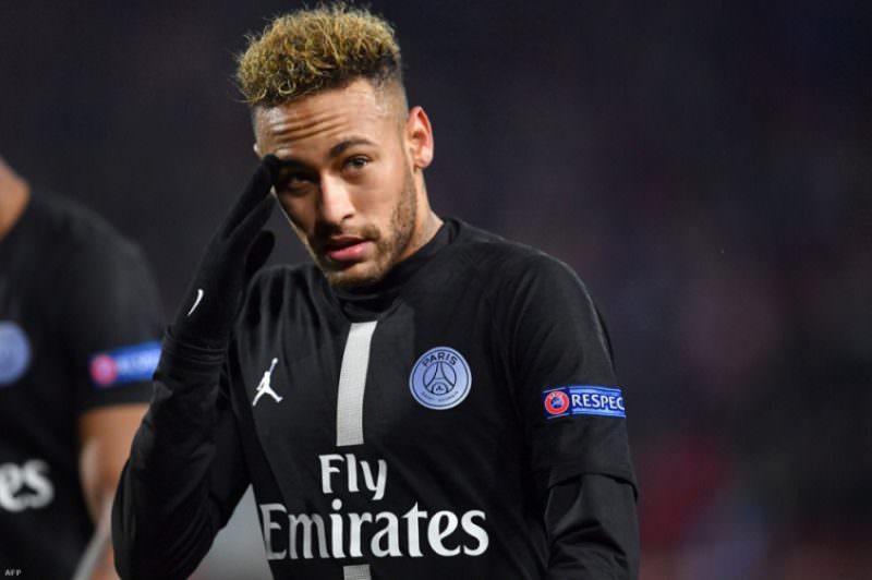 Neymar está fora do confronto entre PSG e Barcelona
