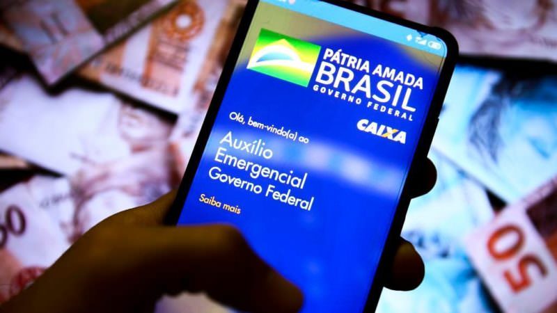 Cuidado! Especialistas do AM alertam sobre fraudes em auxílio emergencial