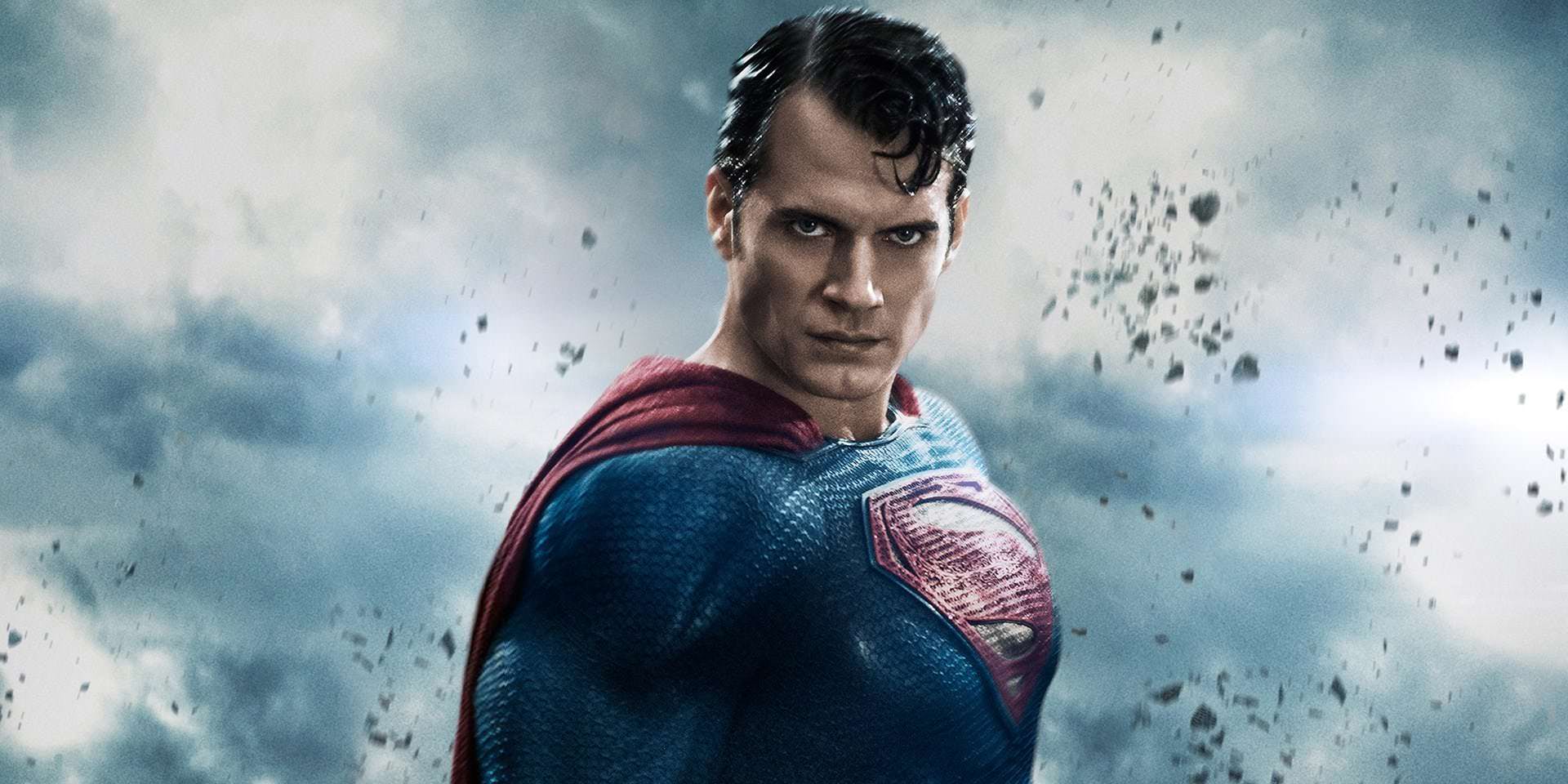 Ator de Pantera Negra substitui Henry Cavill como Superman em imagem