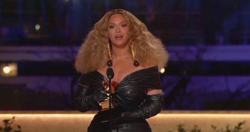 Beyoncé quebra recorde e se torna a mulher mais premiada na história do Grammy