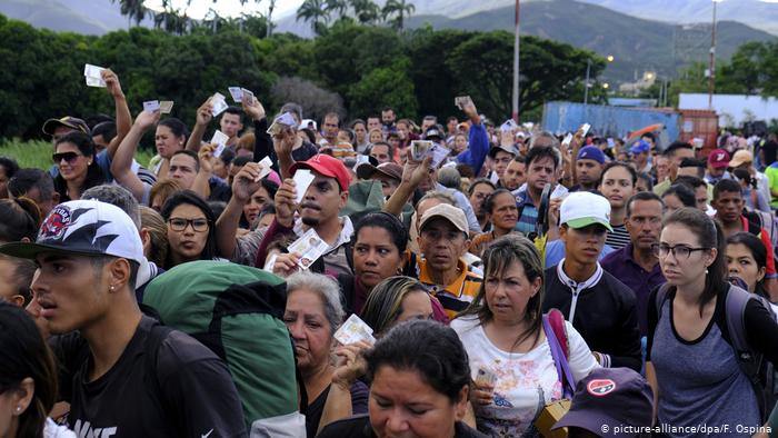 Venezuelanos ganham proteção temporária nos EUA