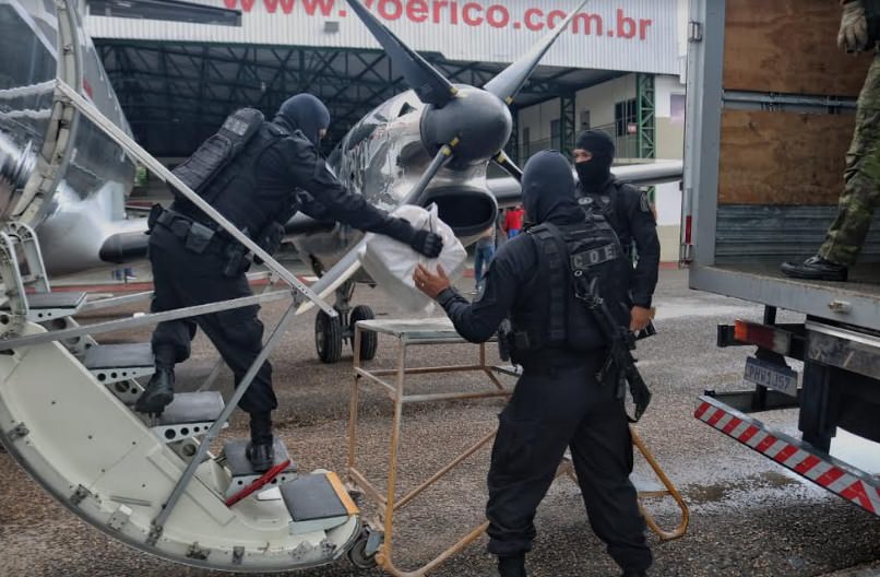Mais de 3 toneladas de drogas apreendidas pela Base Arpão chegam em Manaus