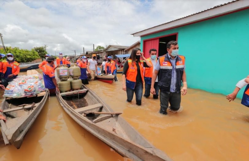 Operação Enchente: Wilson Lima vistoria estações de tratamento de água em Envira