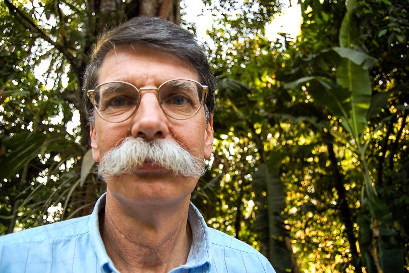 Philip Fearnside já mora no Brasil desde a década de 70 e é um dos nomes de peso no meio científico