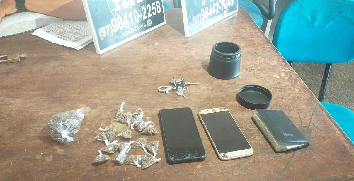 Após denúncia anônima, homem é preso ao vender drogas na própria casa em Tefé, no AM