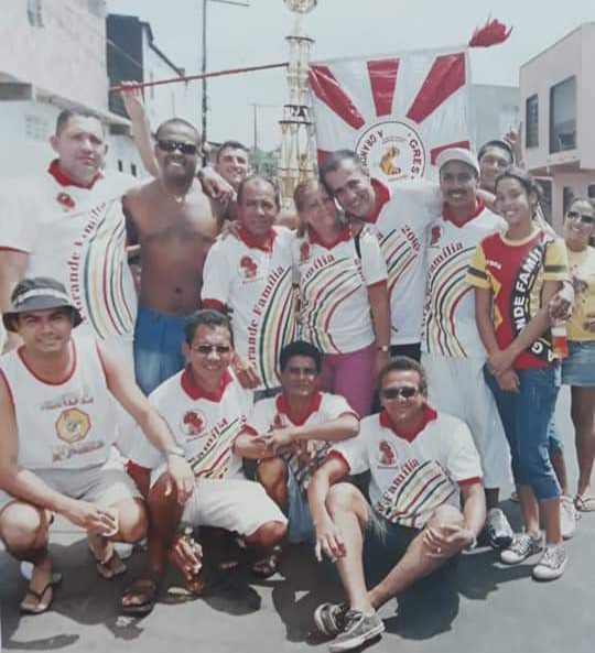 Tradição e conquistas: escola de samba A Grande Família completa 35 anos
