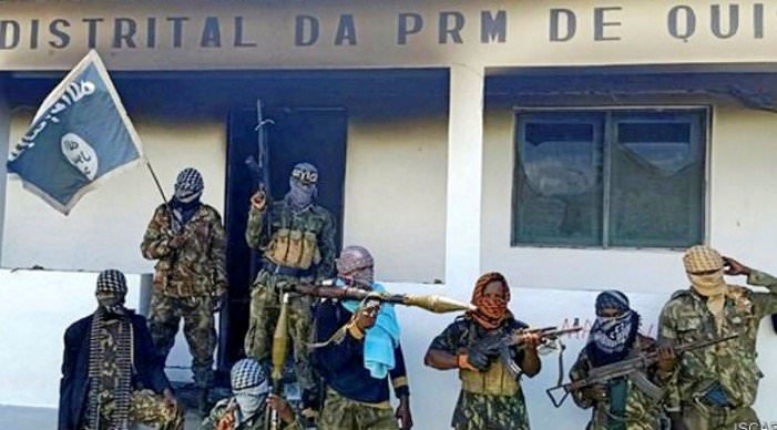 Ataque de jihadistas deixa 200 pessoas presas em hotel de Moçambique