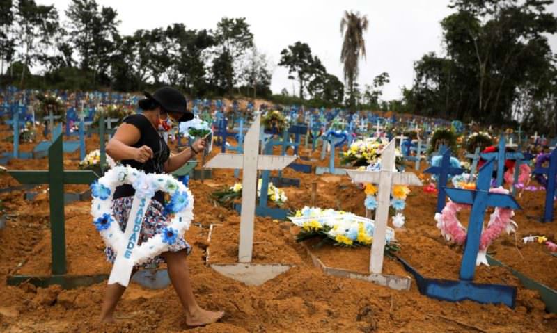 Cemitérios de Manaus registram 58 sepultamentos nesta terça-feira