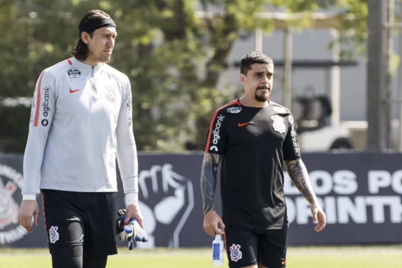 Jogadores do Corinthians afastados por conta da covid-19 voltam a treinar