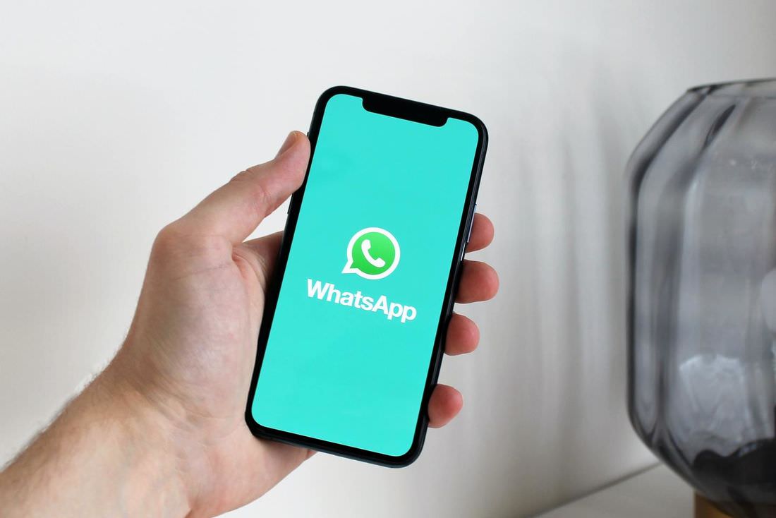 BC autoriza transferências bancárias pelo WhatsApp