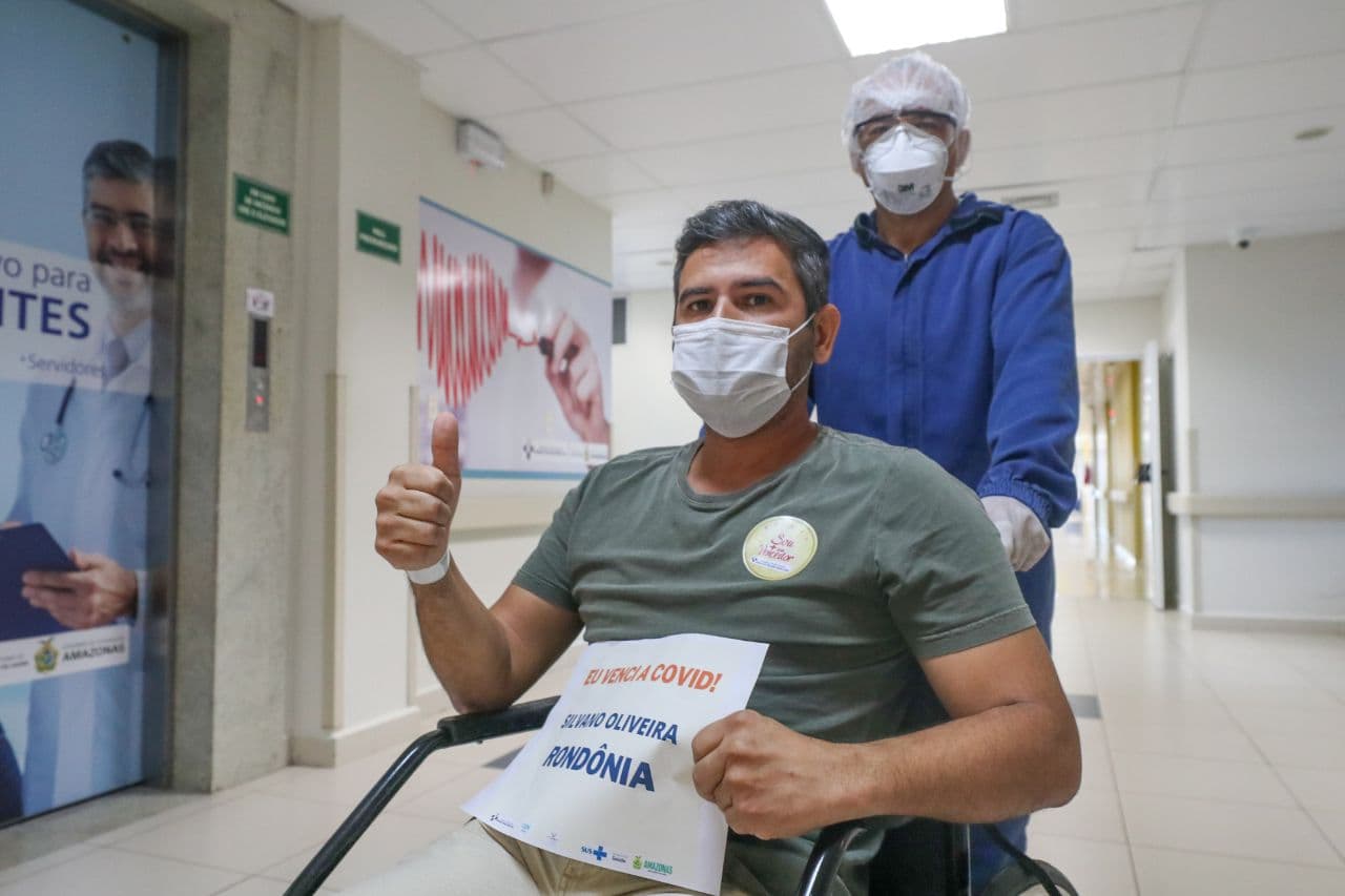 Primeiro paciente transferido de Rondônia recebe alta do HPS Delphina Aziz