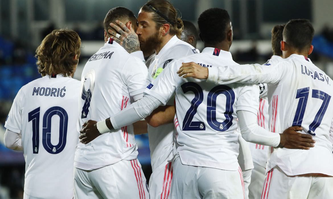 Real Madrid supera Atalanta e está nas quartas da Liga dos Campeões