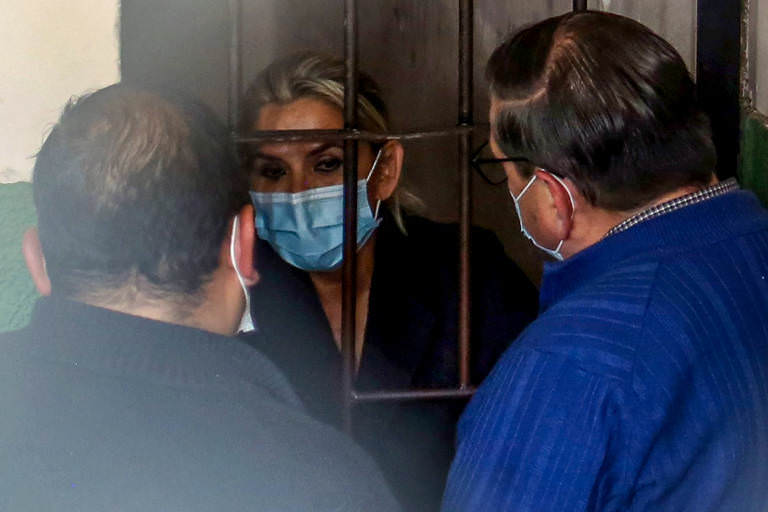 Promotoria da Bolívia pede 6 meses de prisão preventiva para Jeanine Añez