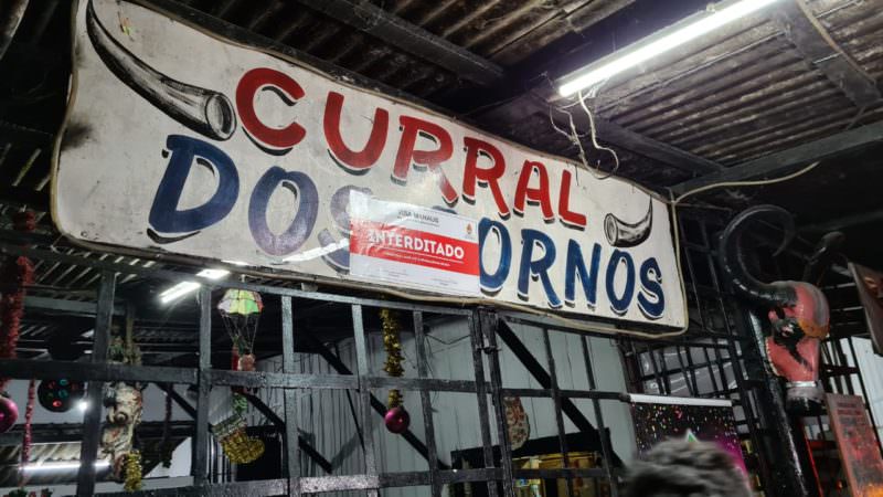 Bares e flutuantes são fechados no fim de semana por descumprirem decreto em Manaus
