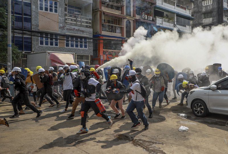 Myanmar registra dia mais violento desde o golpe em fevereiro