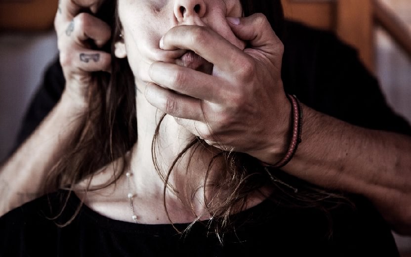 Violência patrimonial: vítimas ficam desamparadas e dependentes de agressor