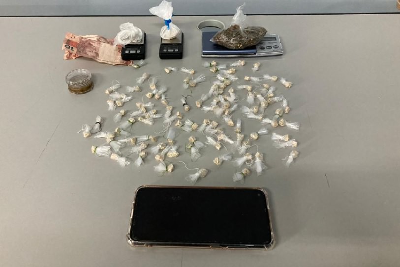Mulher é presa por tráfico de drogas na zona Norte de Manaus