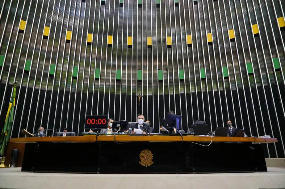 Congresso rejeita uso de MPs para rever mercado de capitais e crédito