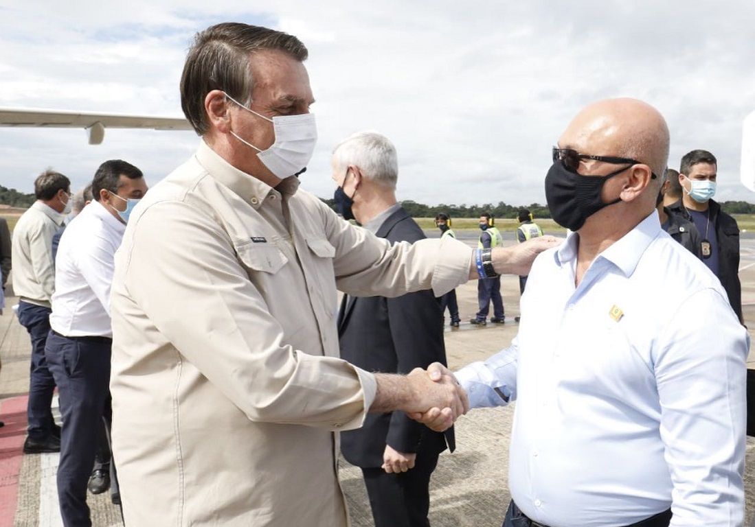 Menezes ganha força para o Senado após visita de Bolsonaro a Manaus