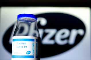 CPI: Senadores dizem que e-mails da Pfizer confirmam omissão do governo federal