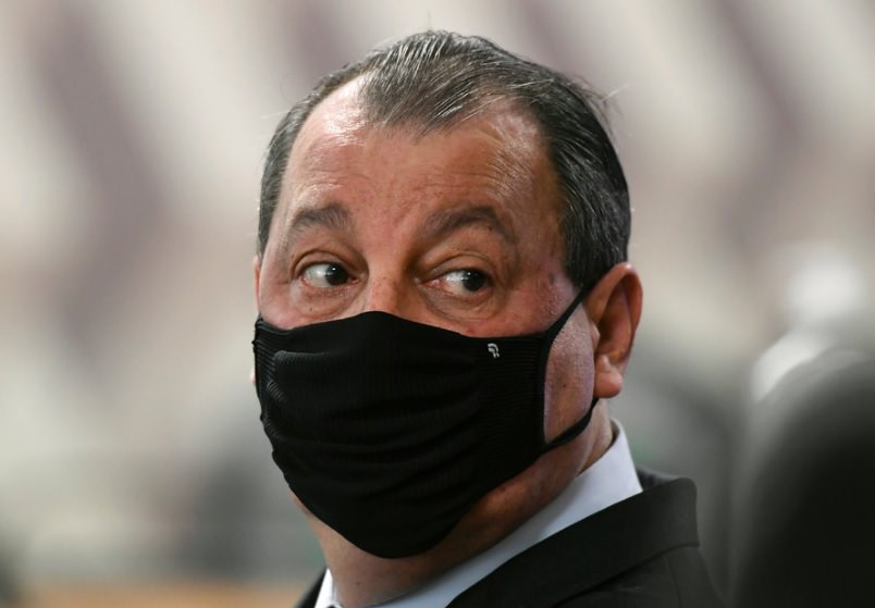'Não temos como convocar o presidente', afirma Omar Aziz